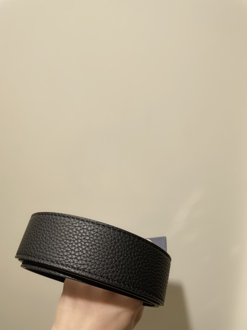 L0ew* belts